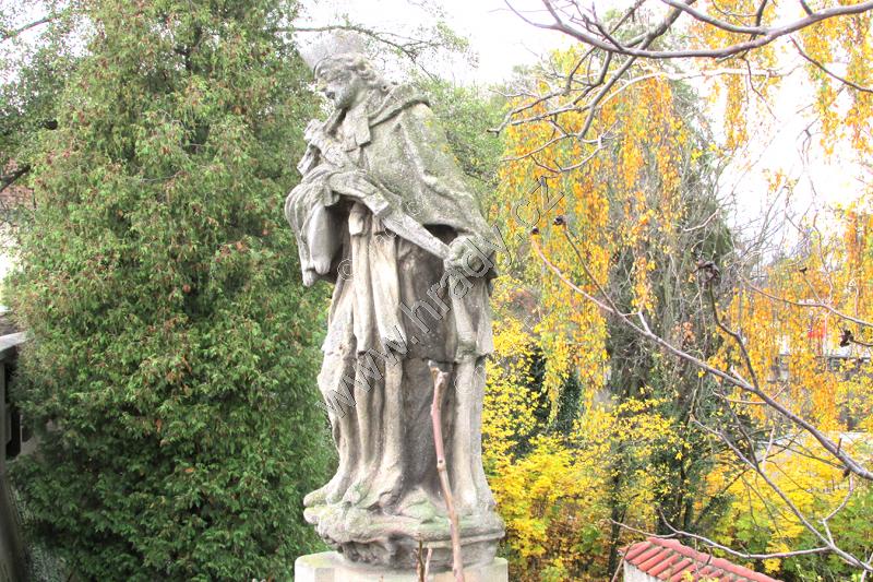 socha sv. Jana Nepomuckého socha sv. Jana Nepomuckého