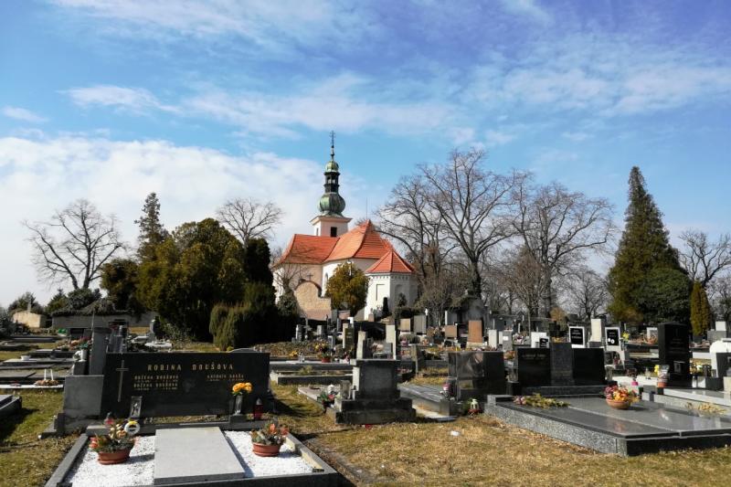 Zbraslavský skleněný oltář Zbraslavský skleněný oltář